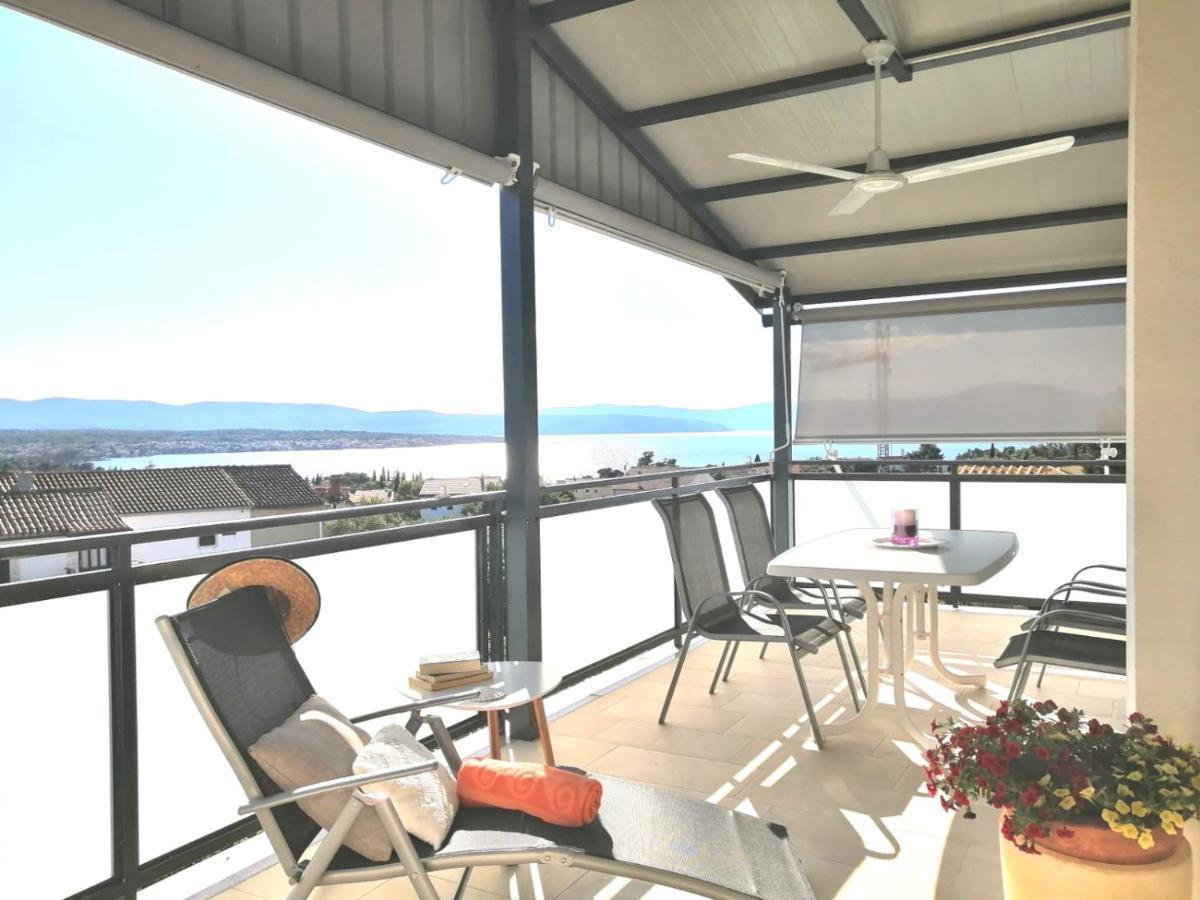 Lovely Sea View House In Malinska Island Krk Екстер'єр фото
