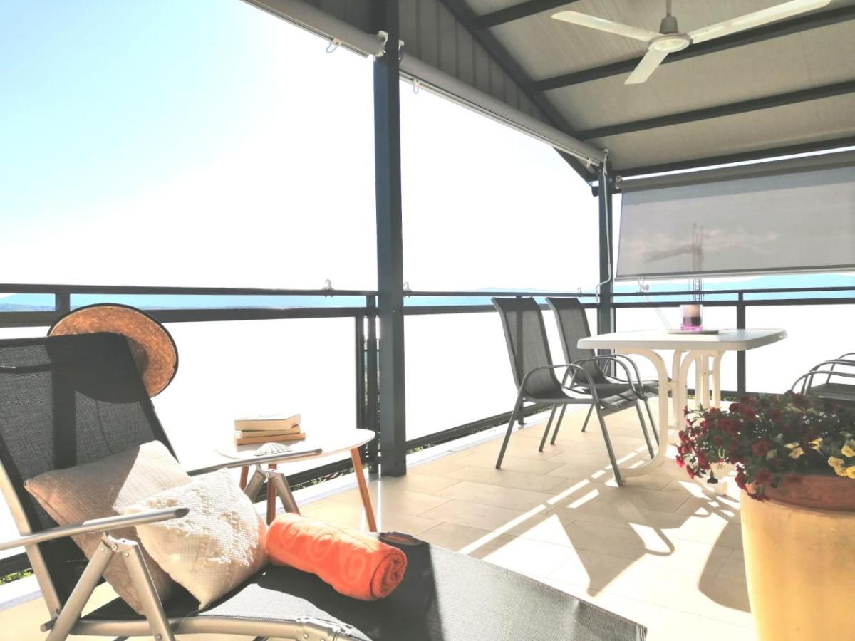 Lovely Sea View House In Malinska Island Krk Екстер'єр фото