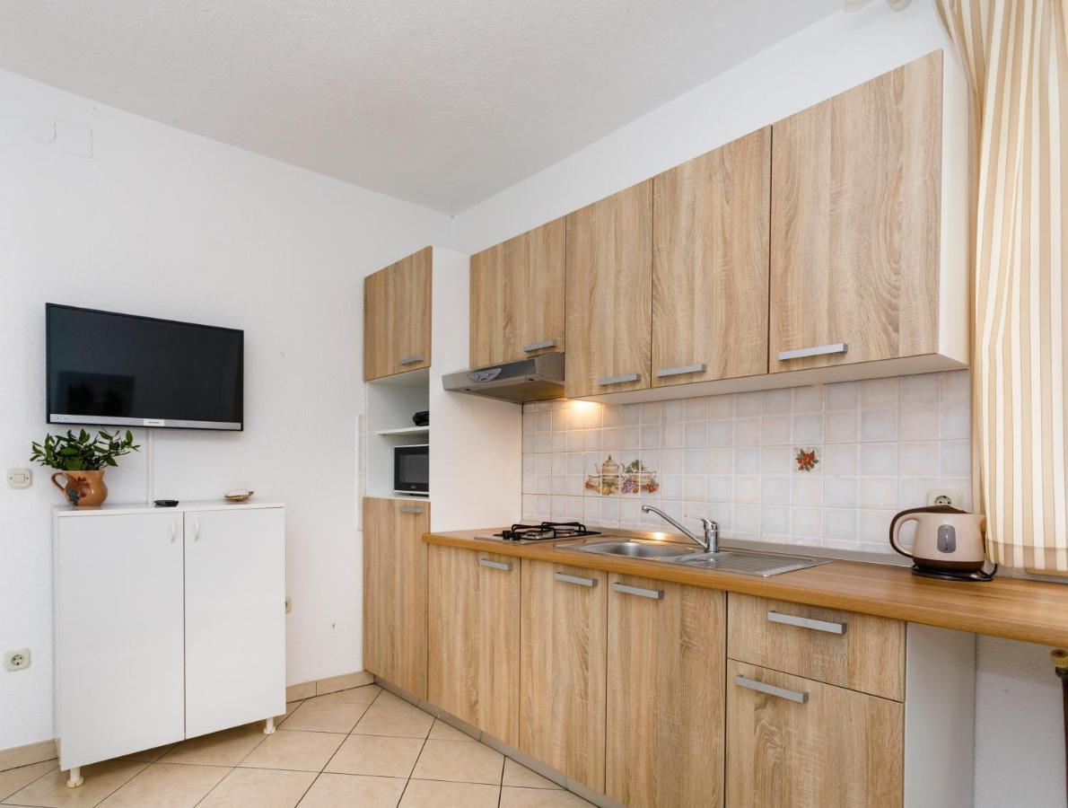 Lovely Sea View House In Malinska Island Krk Екстер'єр фото
