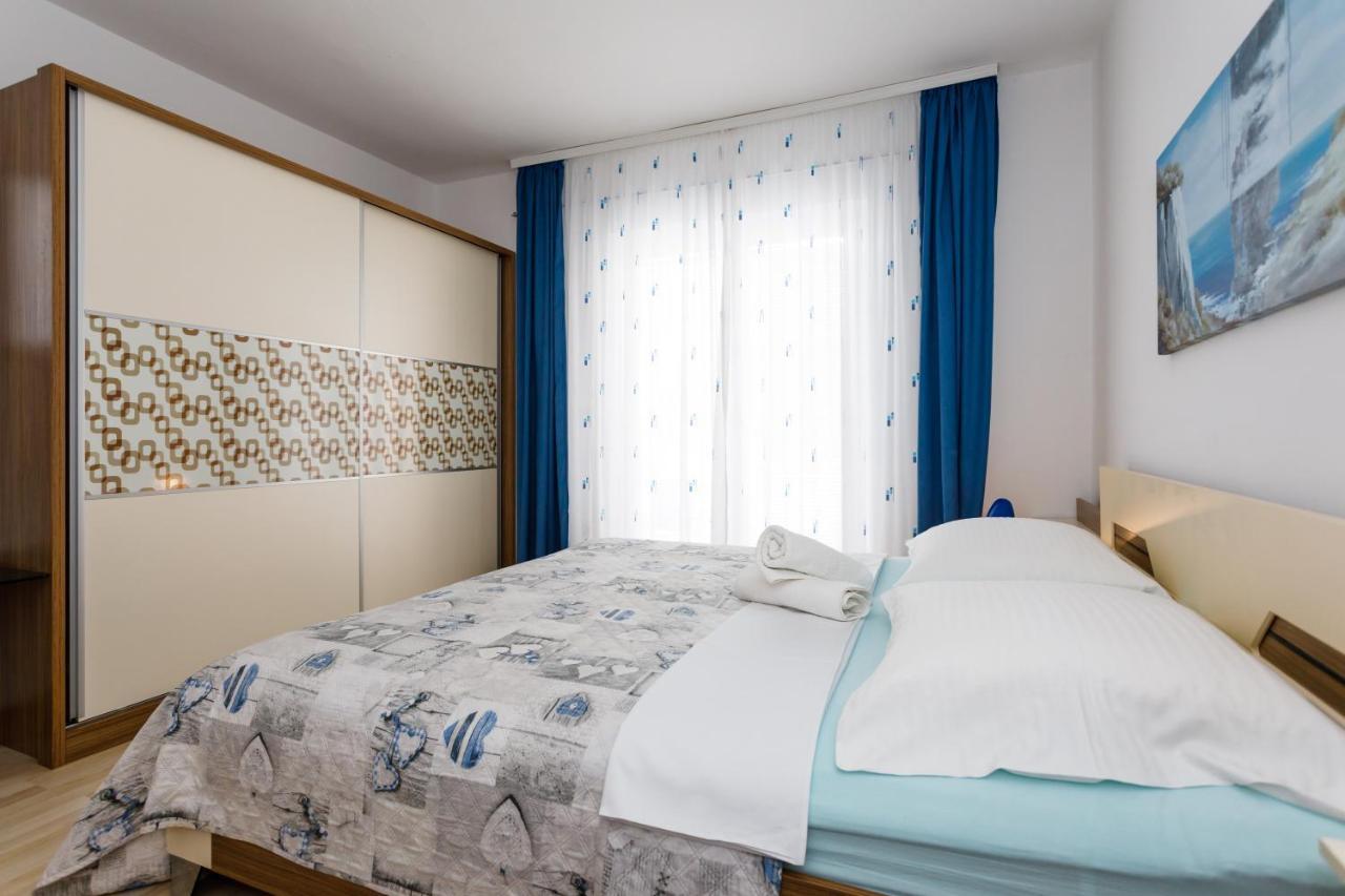 Lovely Sea View House In Malinska Island Krk Екстер'єр фото