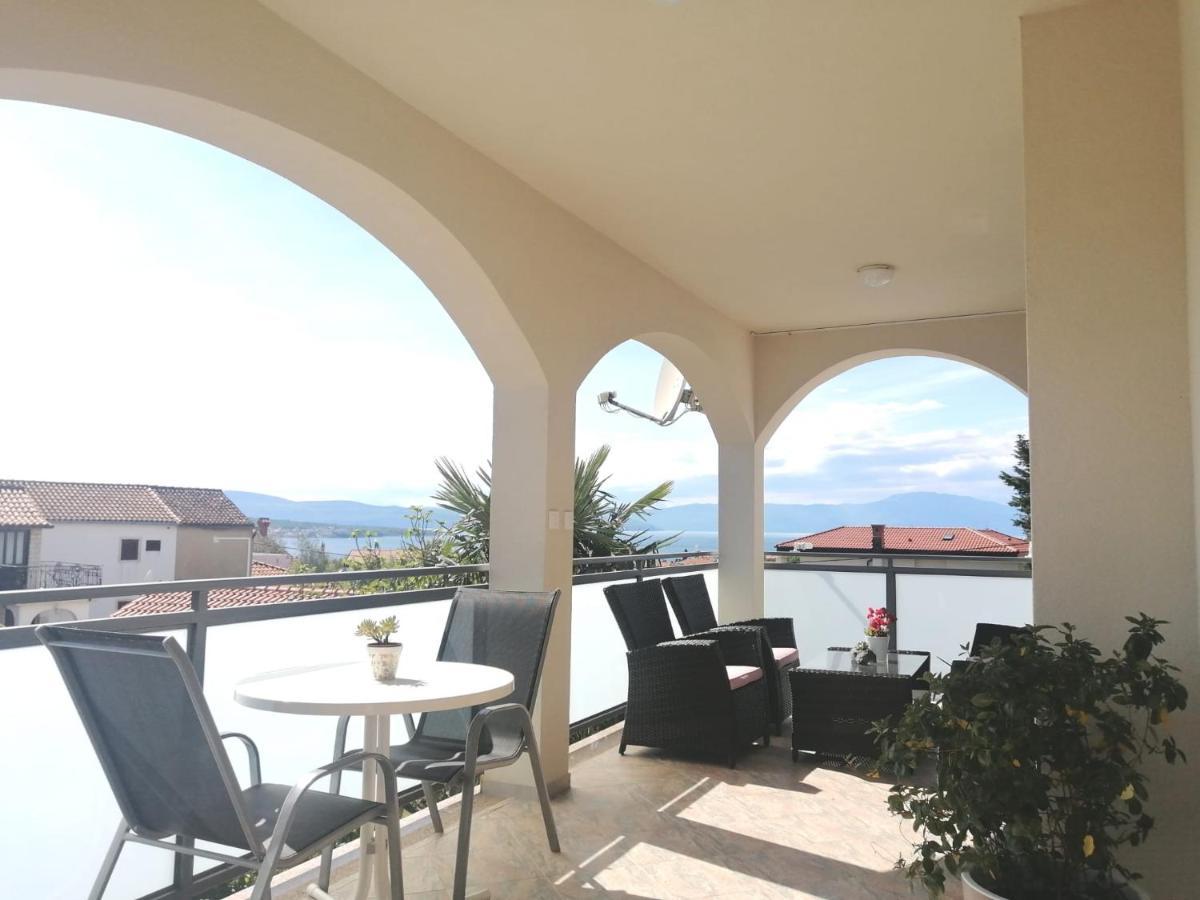 Lovely Sea View House In Malinska Island Krk Екстер'єр фото
